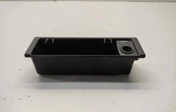 BMW 3 E46 Car ashtray 8208722 51168208722