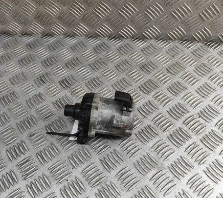 BMW X6 E71 Electric auxiliary coolant/water pump 7584088