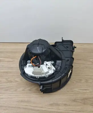 BMW X5 E70 Heater fan/blower T1021327UA 27D112850507 27U12850507