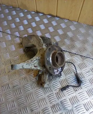Renault Scenic II - Grand scenic II Front wheel bearing hub 