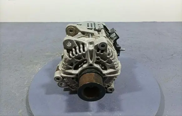 BMW X5 G05 Generator/alternator 8490539