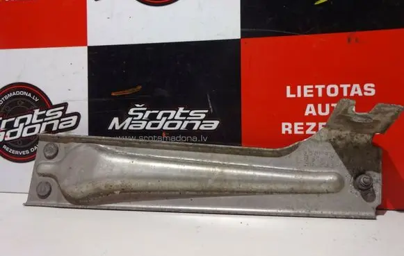 Audi A2 Fender mounting bracket 8Z0805458B