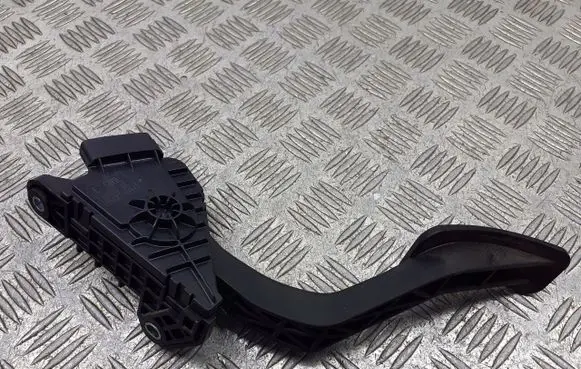 Mazda 6 Accelerator pedal position sensor 198800-3400