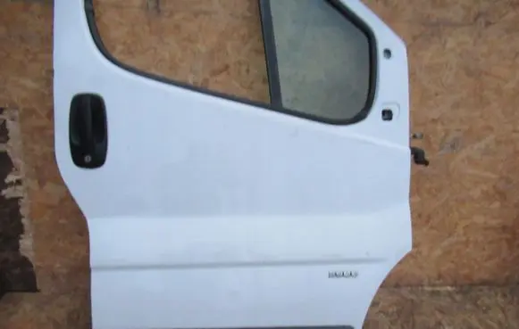 Renault Trafic II (X83) Front door