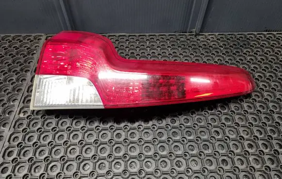 Volvo V50 Rear/tail lights 30744543
