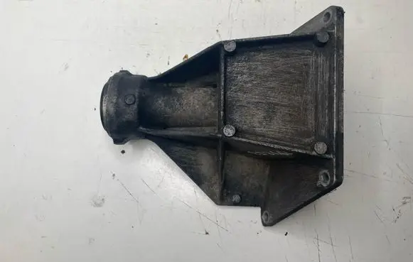 BMW X5 E53 Driveshaft support bearing bracket 7503120