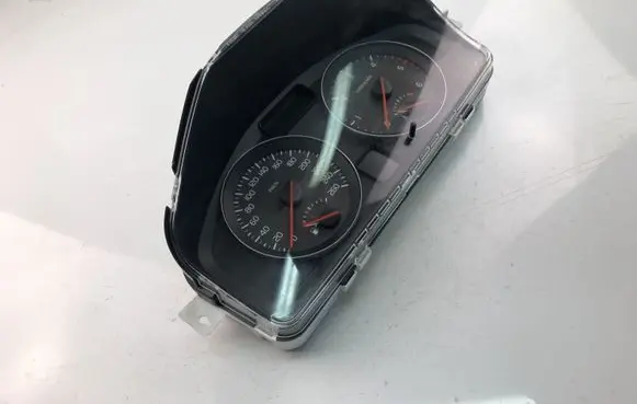 Volvo C30 Speedometer (instrument cluster) 31296228