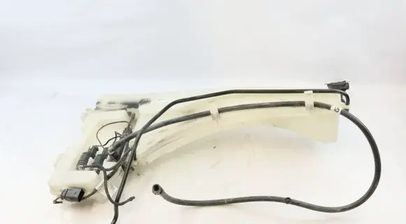 BMW X5M E70 Windshield washer fluid reservoir/tank 7161477 61677161477