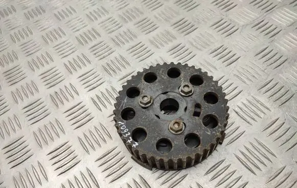 Skoda Fabia Mk2 (5J) Camshaft pulley/ VANOS 03L109111
