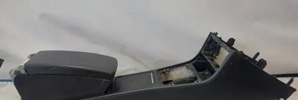Volkswagen PASSAT B6 Armrest 3C0864207 1098462