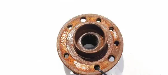 Opel Zafira B Front wheel hub