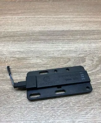 BMW X6 E71 Keyless system antenna 6922211 5WK49132 WithPlug