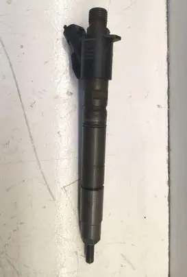 Volvo V70 Fuel injector 0445116046