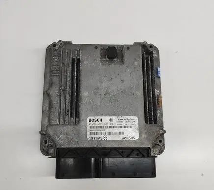 Mitsubishi Lancer Engine control unit/module 1860A585 0281014585