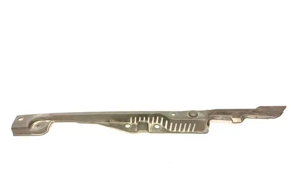 Volvo V60 Fender mounting bracket 31479547