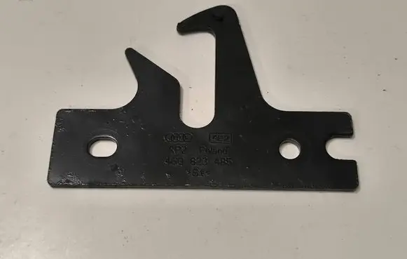 Audi A7 S7 4G Engine bonnet/hood lock/latch loop/hook 4G0823485
