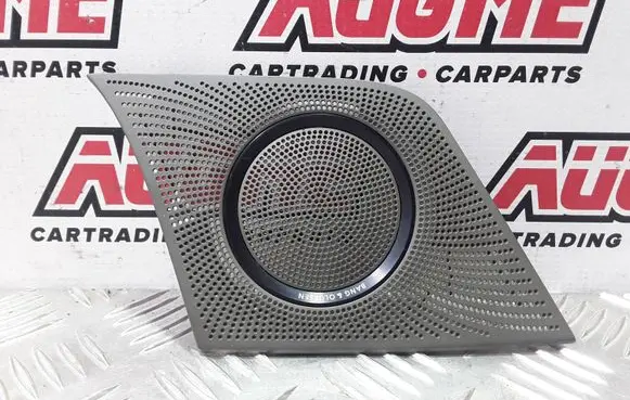 Side speaker trim/cover