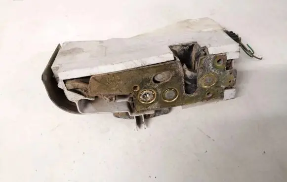 Seat Alhambra (Mk1) Front door lock 93bg220a20dd
