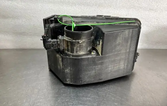 Hyundai Tucson TL Air filter box cover 28112-D3100