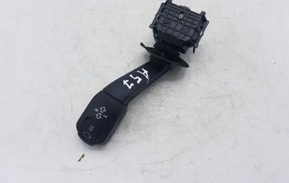 BMW 7 E38 Indicator stalk 8352172