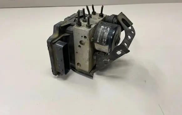 Volkswagen Sharan ABS Pump 7M3907379B 7M3614111