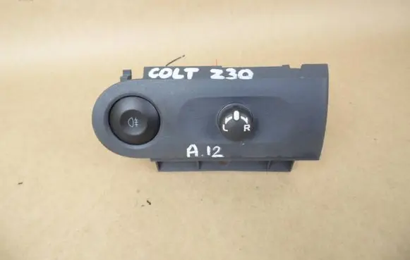 Mitsubishi Colt CZ3 Wing mirror switch 