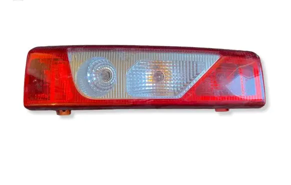Peugeot Expert Rear/tail lights 89038145 89073561 1305131943