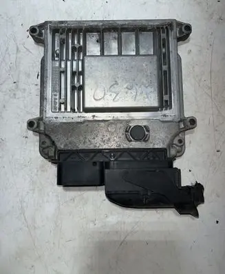 KIA Ceed Engine control unit/module 0261S04356