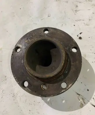 BMW 5 E39 Front wheel bearing hub 