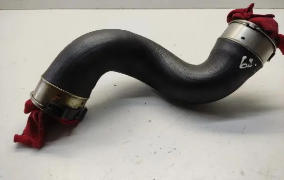 Mercedes-Benz Vito Viano W447 Intercooler hose/pipe A4475280082 32322894 05827067