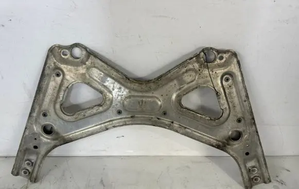 Maserati Ghibli Other under body part 