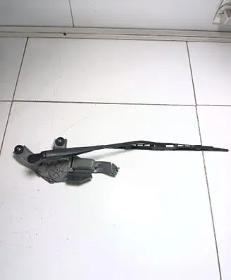 Toyota Prius (XW30) Rear window wiper motor 8513047021 2596002240