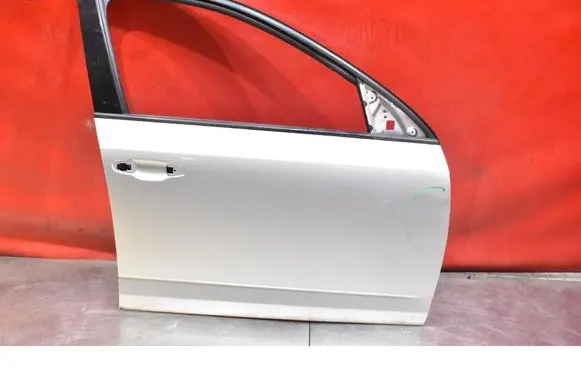 Skoda Octavia Mk3 (5E) Front door