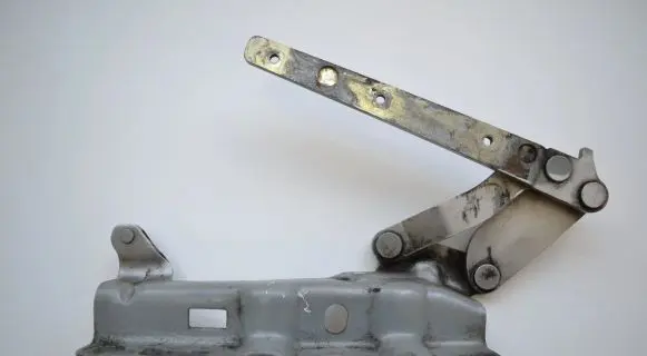 Mercedes-Benz CLK A209 C209 Engine bonnet/hood hinges A2038800328