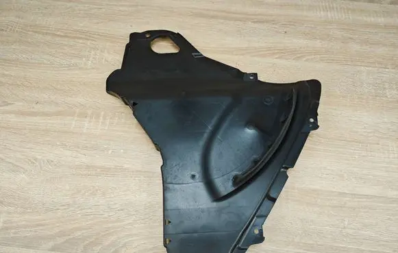 BMW 8 G16 Front wheel arch liner splash guards 8060035