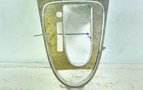 Mercedes-Benz CLS C219 Gear shifter surround trim plastic A2196807736