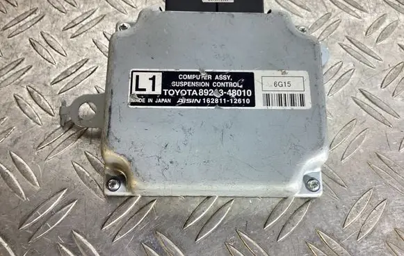Lexus RX 450H Suspension control unit/module 16281112610 8924348020