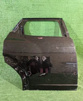 Dacia Duster III Rear door 