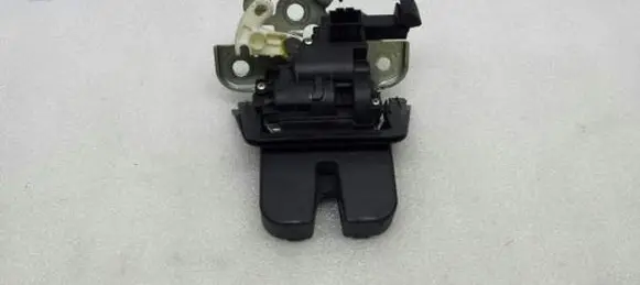 Audi Q5 SQ5 Tailgate/trunk/boot lock/catch/latch 8R0827505