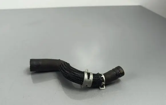 Suzuki SX4 S-Cross Engine coolant pipe/hose