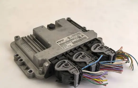 Citroen C5 Engine control unit/module 9653958980 61773380 0281011863