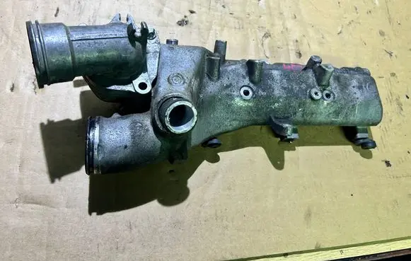 Mercedes-Benz ML W164 Intake manifold LF00051