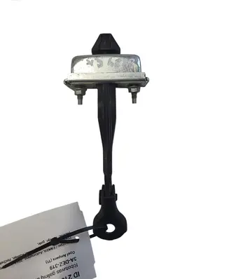 Opel Ampera Rear door check strap stopper