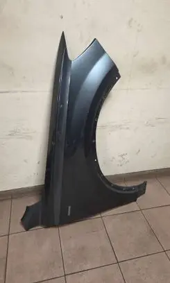 Audi Q7 4M Fender