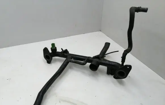 Audi A6 S6 C5 4B Engine coolant pipe/hose 073121071BS 078121188B