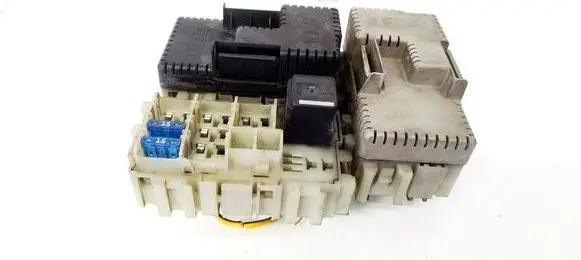Ford S-MAX Fuse box set 6G9T14K131BA 6G9T-14K131-BA