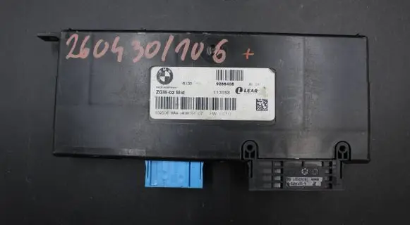 BMW 5 F10 F11 Comfort/convenience module 9266408 8135 113153