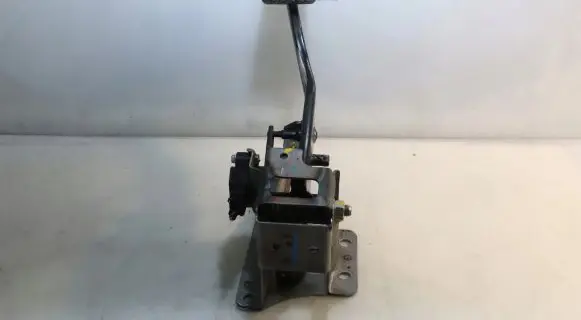 Hyundai i20 (GB IB) Clutch pedal 