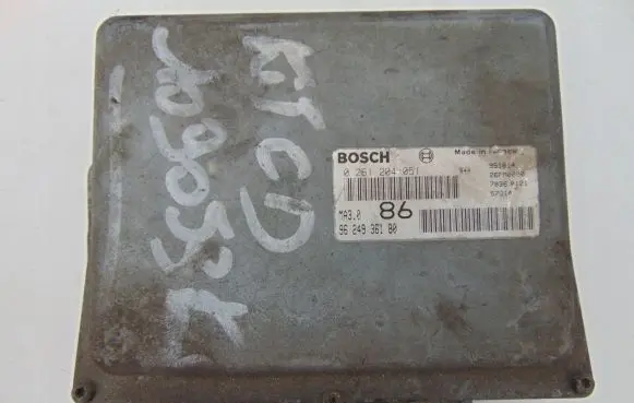 Peugeot 106 Engine control unit/module 9624936180 0261204051
