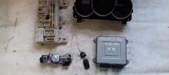 Mazda 3 I Engine ECU kit and lock set LF5018881E